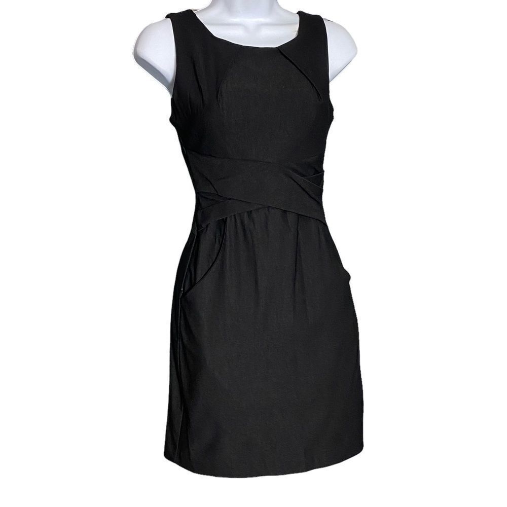 Sleeveless Fitted Black Dress Size 1 EUC